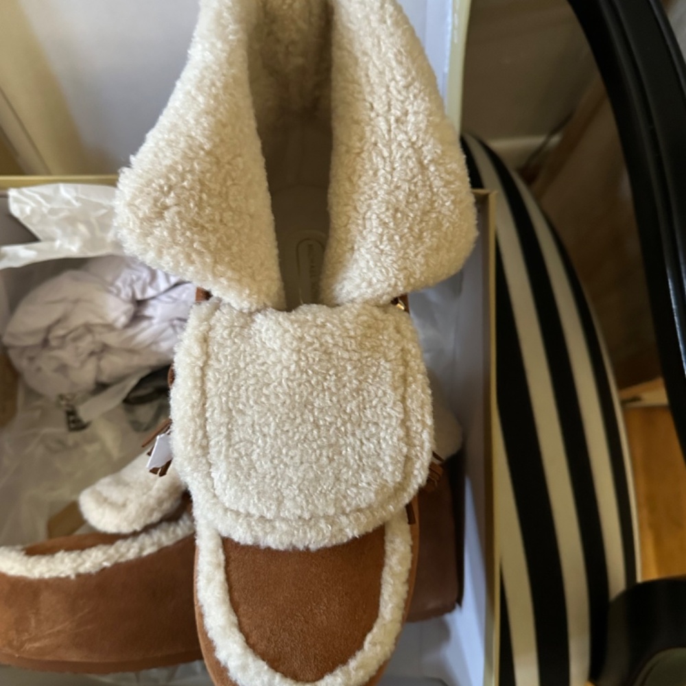 Brand new Michael kor booties - Picture 2 of 3